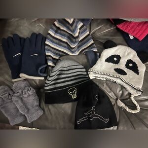 Boys Hats & Gloves